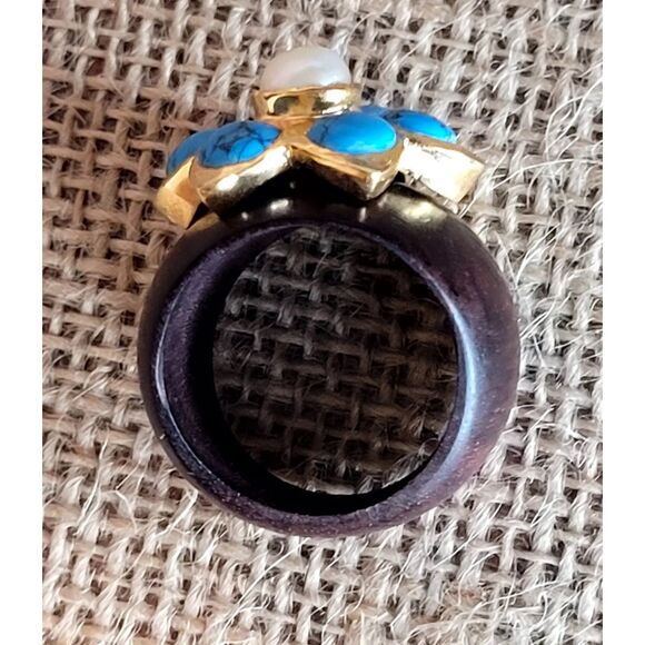 Vintage Mahogany Hardwood Wooden Shank Genuine Pearl, Faux Turquoise 80's Ring - Picture 3 of 9